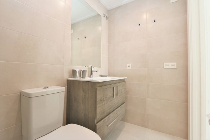 Image No.27-2 Bed Apartment for sale