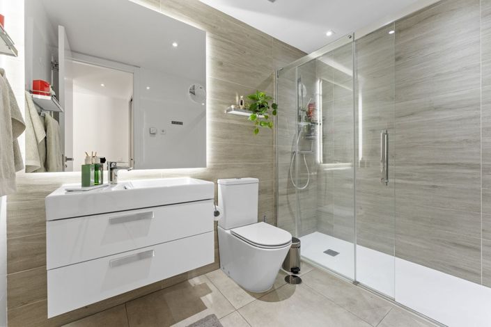 Image No.23-2 Bed Apartment for sale