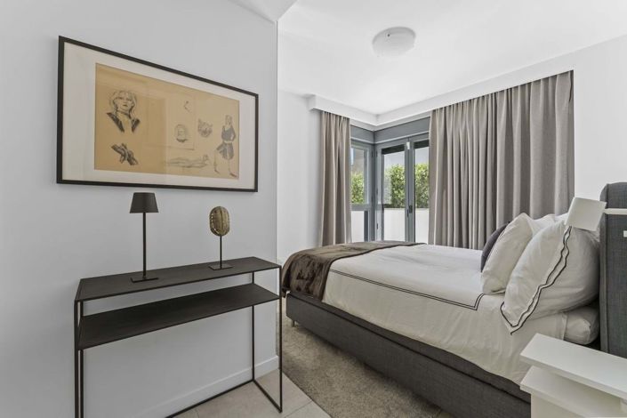 Image No.25-2 Bed Apartment for sale