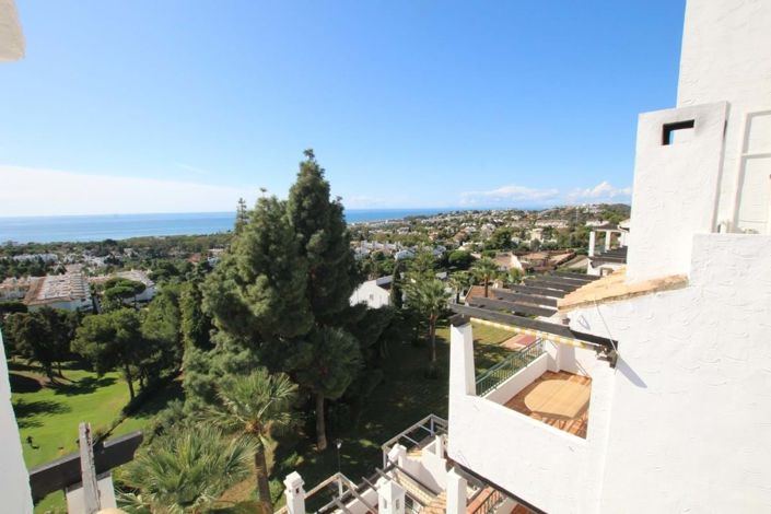 Image No.21-3 Bed Apartment for sale