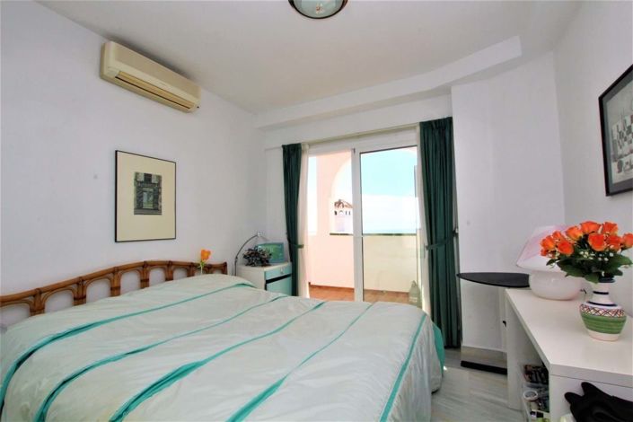 Image No.8-3 Bed Apartment for sale