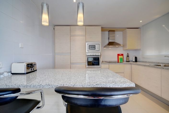 Image No.12-2 Bed Apartment for sale