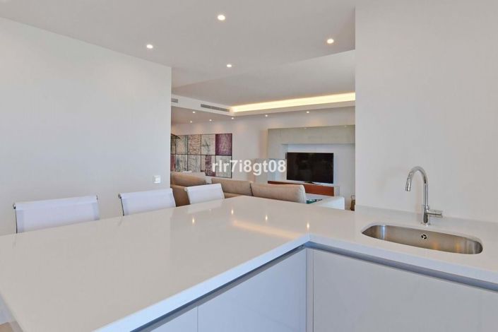 Image No.16-3 Bed Apartment for sale