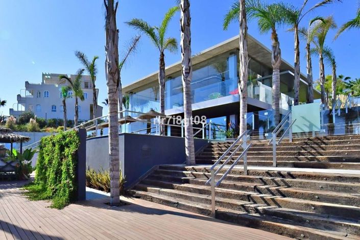 Image No.22-3 Bed Apartment for sale