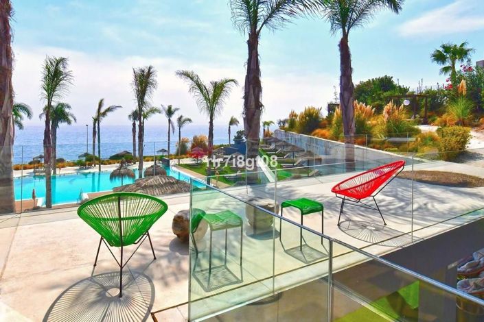 Image No.24-3 Bed Apartment for sale