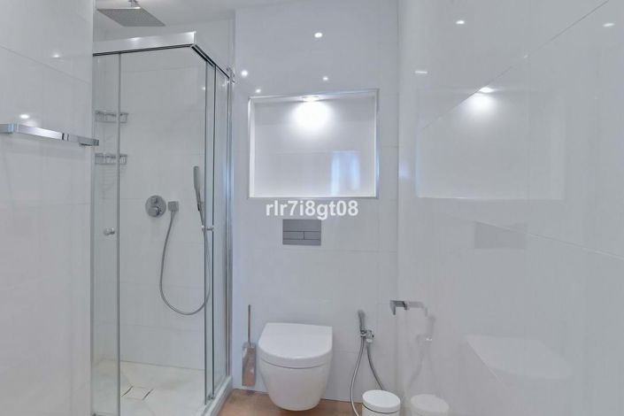 Image No.7-3 Bed Apartment for sale