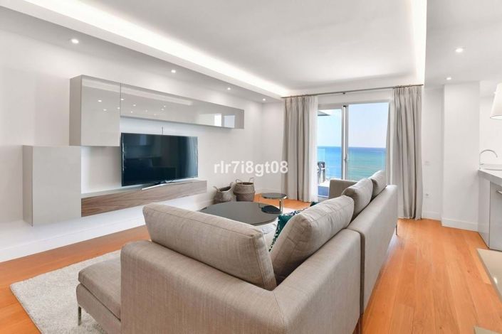 Image No.8-3 Bed Apartment for sale