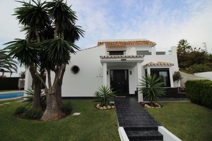 Image No.19-3 Bed Villa for sale