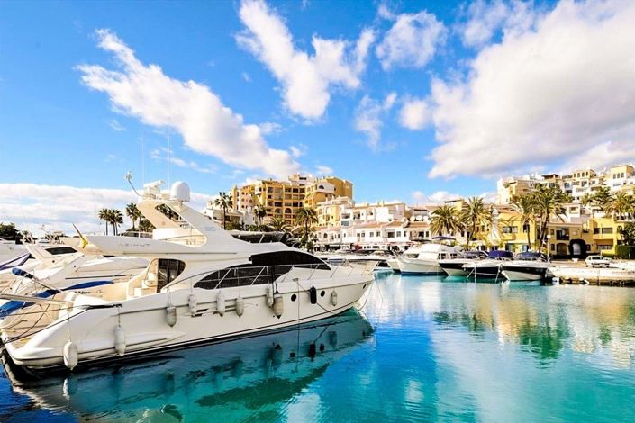 Image No.24-3 Bed Villa for sale