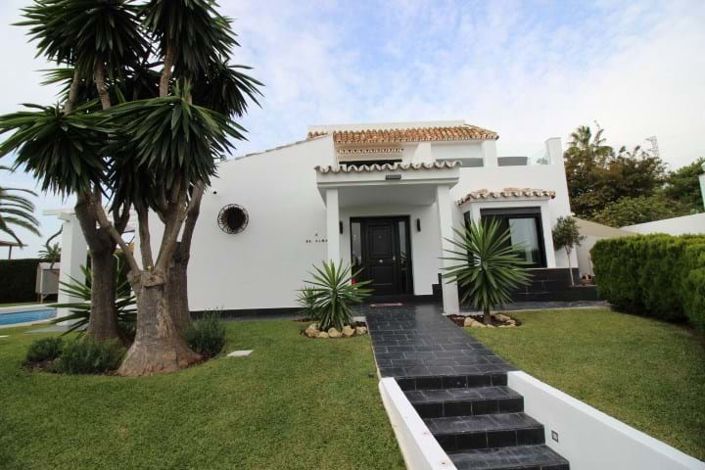 Image No.6-3 Bed Villa for sale