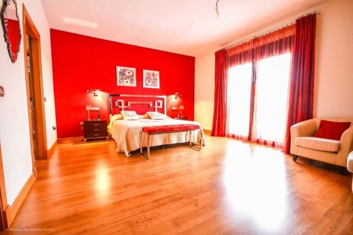 Image No.13-5 Bed Villa for sale