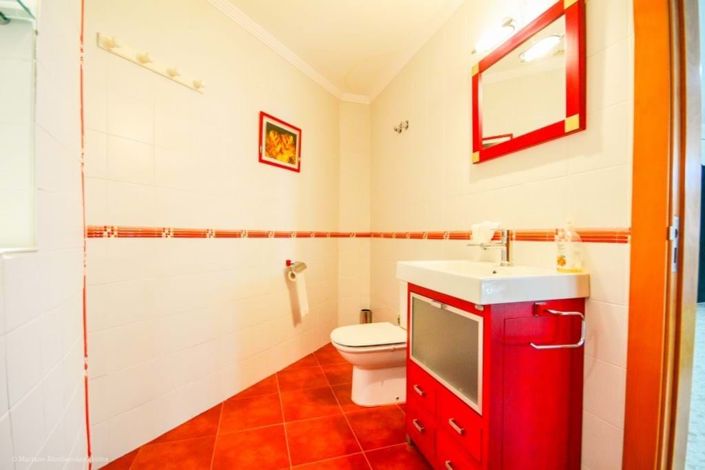 Image No.26-5 Bed Villa for sale