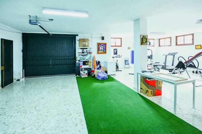 Image No.28-5 Bed Villa for sale