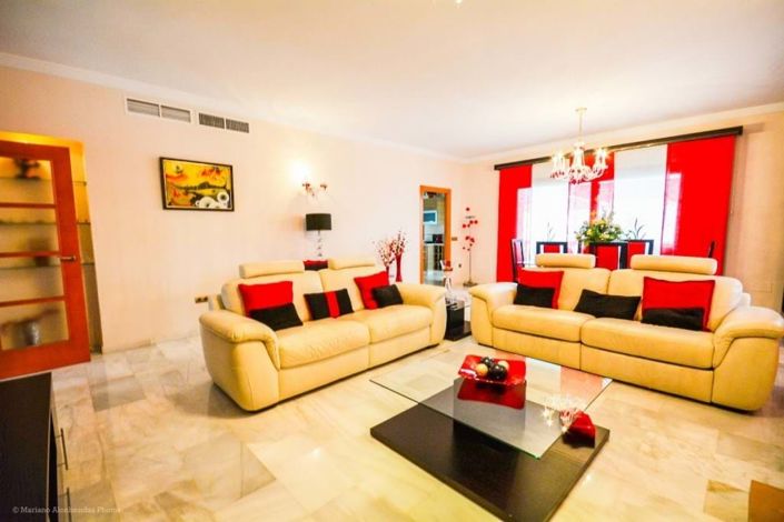 Image No.8-5 Bed Villa for sale