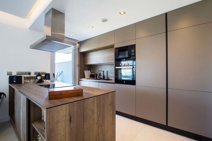 Image No.9-3 Bed Apartment for sale