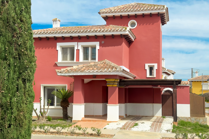 Image No.1-3 Bed Villa for sale