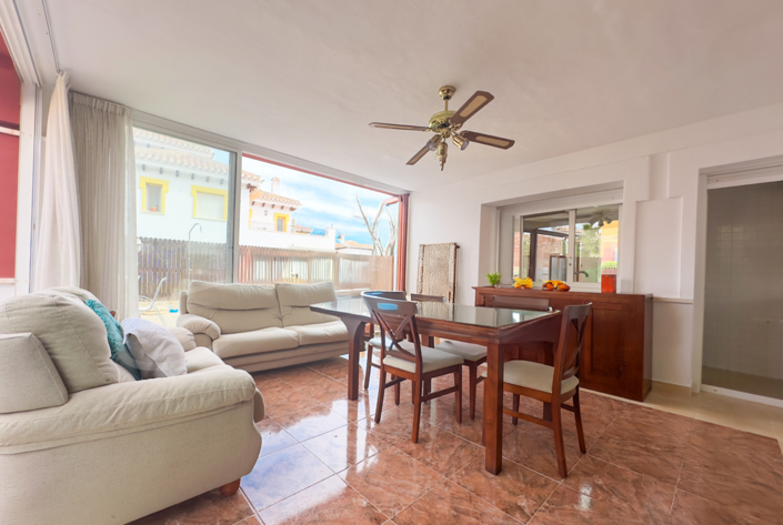 Image No.3-3 Bed Villa for sale