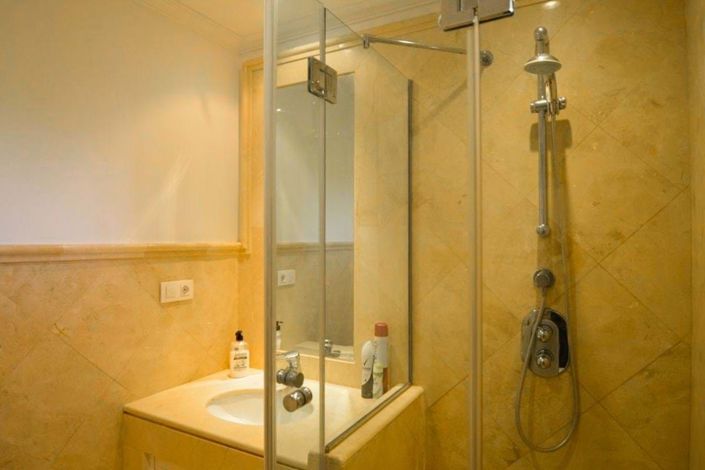 Image No.26-3 Bed Apartment for sale