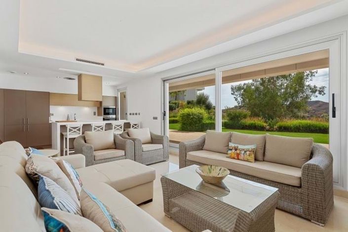 Image No.5-3 Bed Apartment for sale