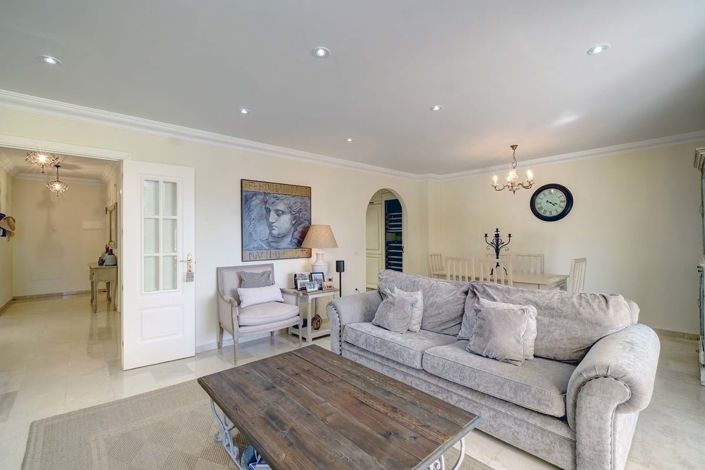 Image No.22-3 Bed Apartment for sale