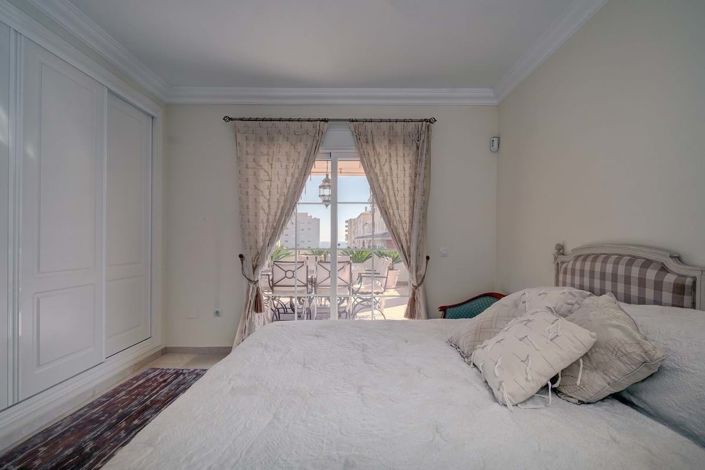 Image No.34-3 Bed Apartment for sale