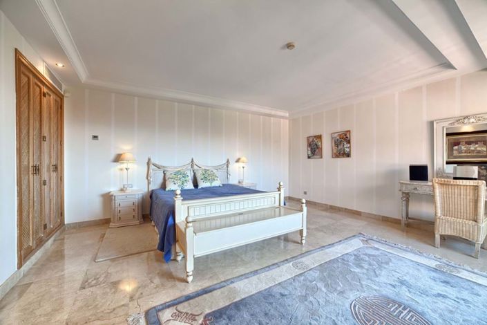 Image No.14-2 Bed Apartment for sale