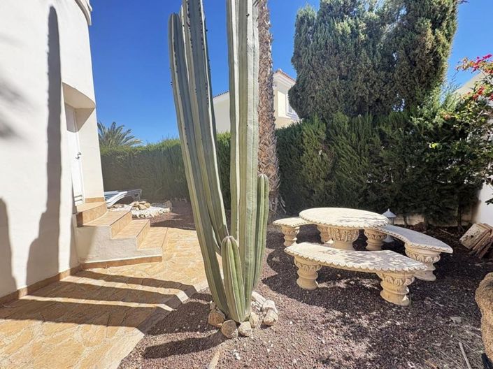 Image No.31-2 Bed Villa for sale