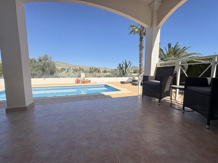 Image No.45-2 Bed Villa for sale