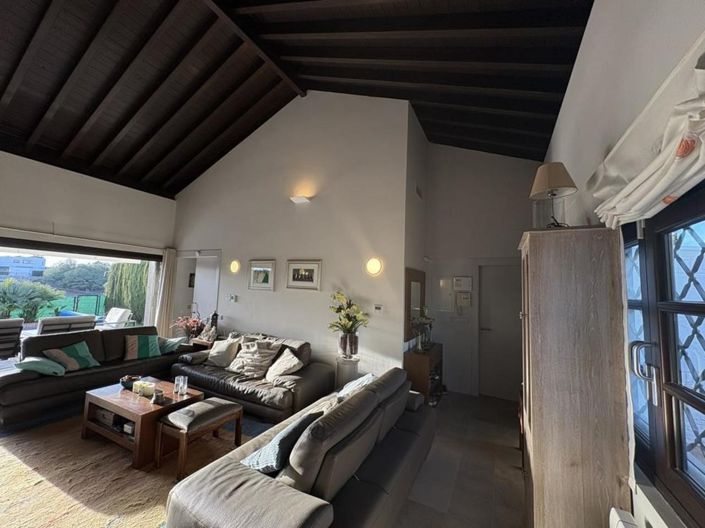 Image No.24-2 Bed Villa for sale