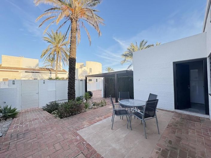 Image No.29-2 Bed Villa for sale