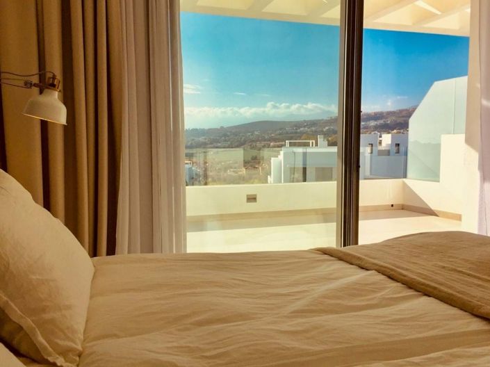 Image No.10-4 Bed Apartment for sale