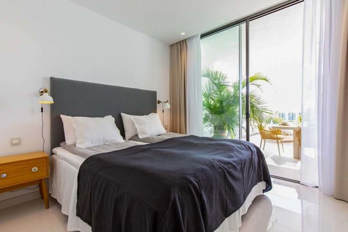 Image No.13-4 Bed Apartment for sale