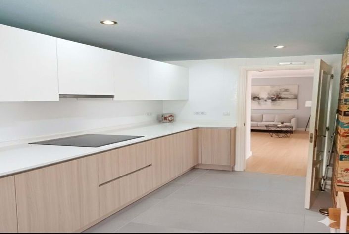 Image No.24-3 Bed Penthouse for sale