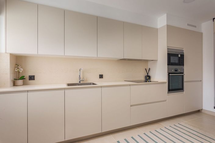 Image No.5-2 Bed Property for sale