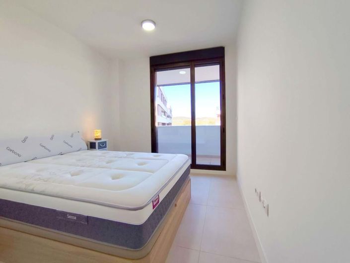 Image No.10-3 Bed Apartment for sale