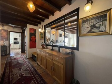 1447-624296-78d1f4f8b6655591b02d22fabb36a692d