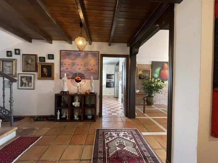 Image No.13-5 Bed Villa for sale