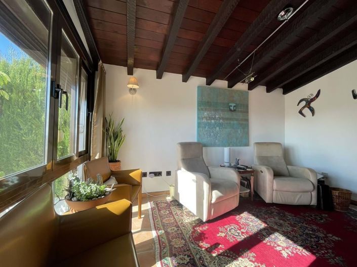 Image No.38-5 Bed Villa for sale