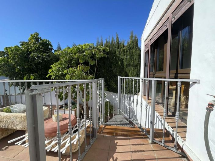 Image No.43-5 Bed Villa for sale