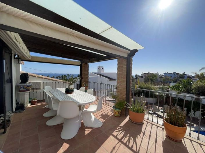 Image No.46-5 Bed Villa for sale