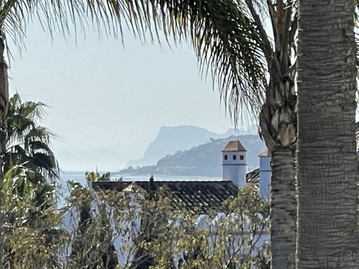 Image No.47-5 Bed Villa for sale