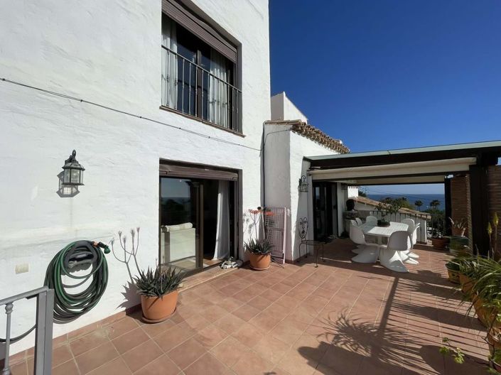 Image No.56-5 Bed Villa for sale