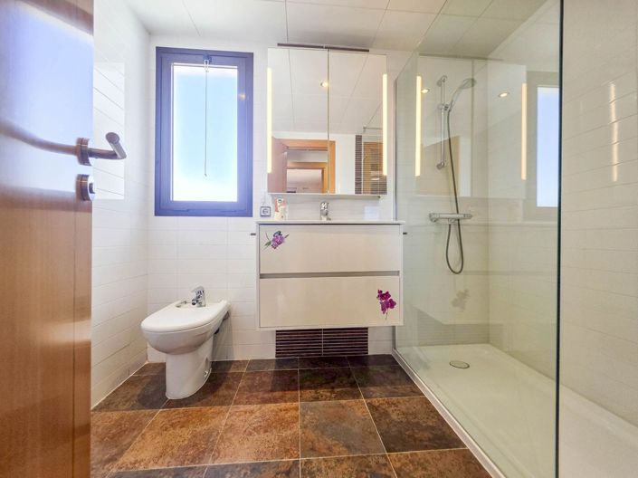 Image No.24-2 Bed Penthouse for sale