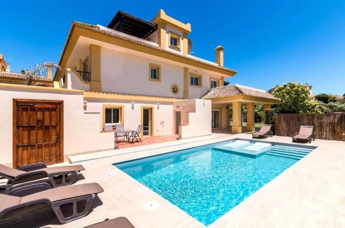 Image No.1-4 Bed Semi-Detached for sale
