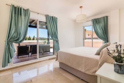 1447-626996-78d1f4f8b6655591b02d22fabb36a692d