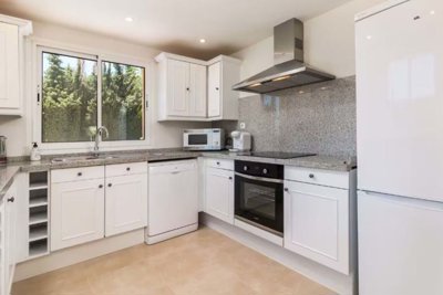 1447-626996-78d1f4f8b6655591b02d22fabb36a692d