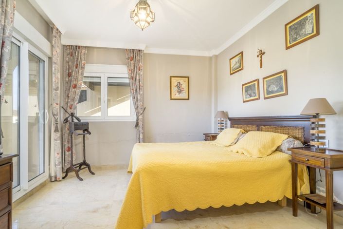 Image No.8-4 Bed Penthouse for sale