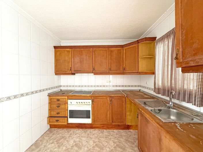 Image No.7-3 Bed Apartment for sale