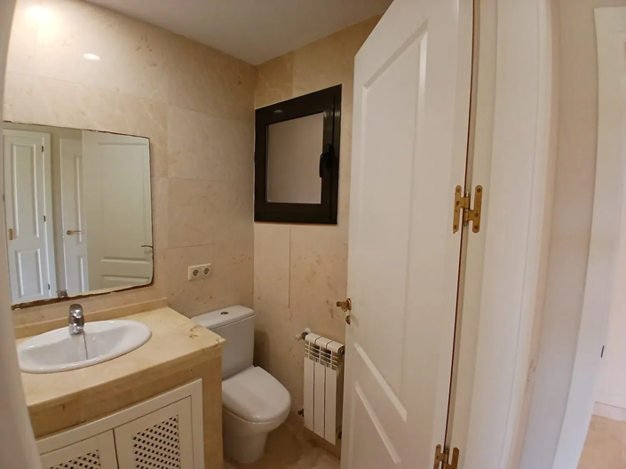 Image No.15-3 Bed Apartment for sale