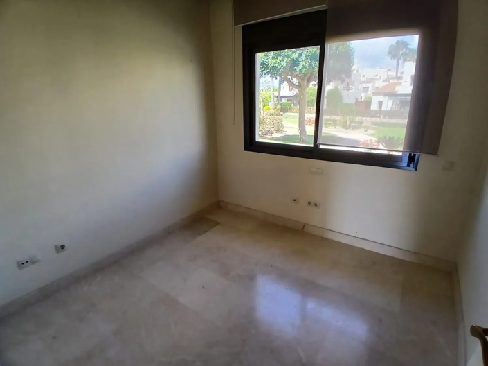 Image No.8-3 Bed Apartment for sale